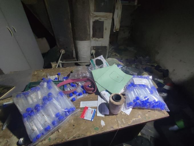 У Чугуївському районі поліцейські виявили тимчасовий шпиталь та місце проживання росіян.