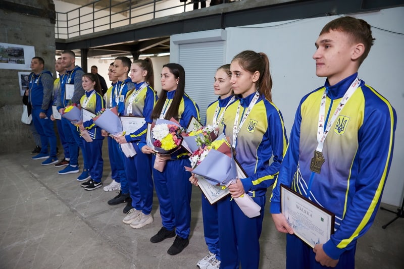 Ігор Терехов привітав харківських таеквондістів, які стали срібними призерами Кубку світу