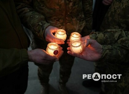 Вифлеємський Вогонь Миру передали військовим, які боронять Харків (фото)