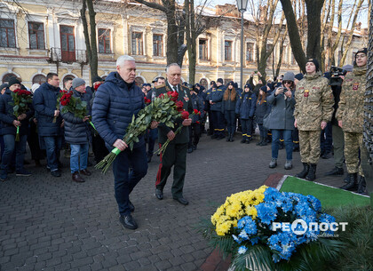 У Харкові вшанували памʼять героїв-ліквідаторів катастрофи на ЧАЕС (фото)