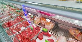В Україні знижуються ціни на популярний вид м'яса: який, на скільки та чому саме