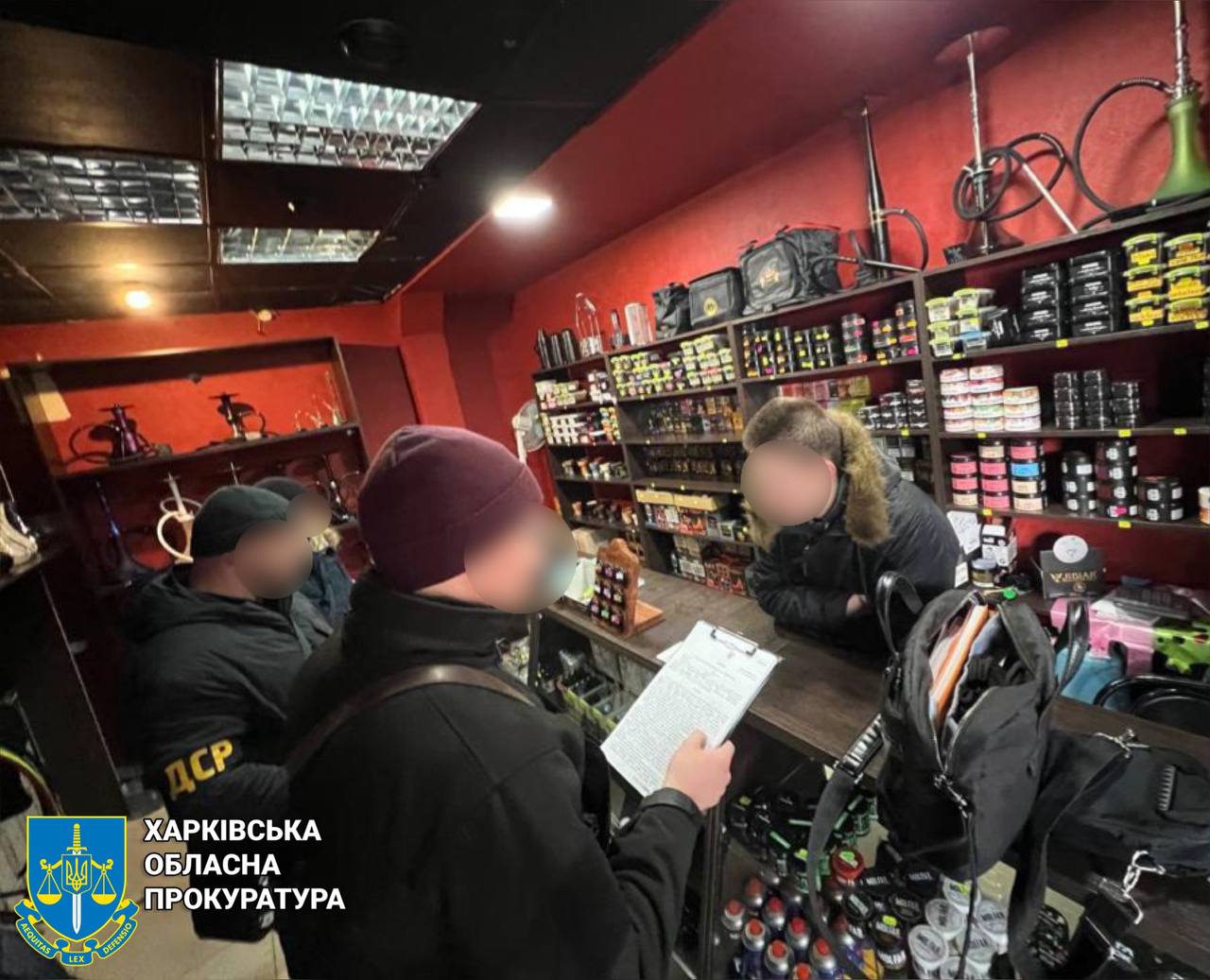 Конфісковано тисячи фальсіфікованих товарів у магазинах Харкова