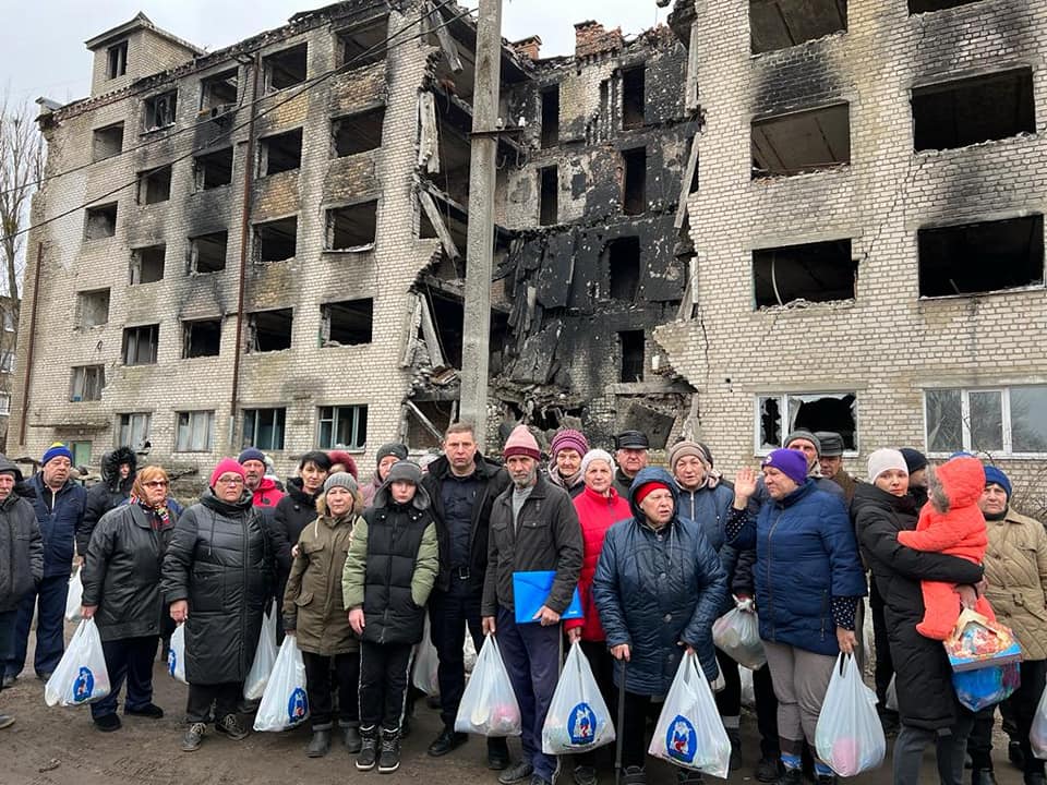 До Ізюму привезли гуманітарну допомогу від громадян дружнього Азербайджану.