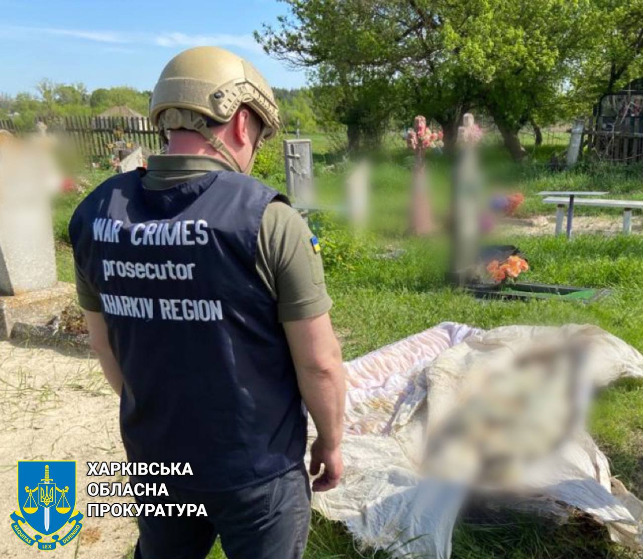 Загинуло подружжя під час обстрілу біля під’їзду свого будинку на Харківщині