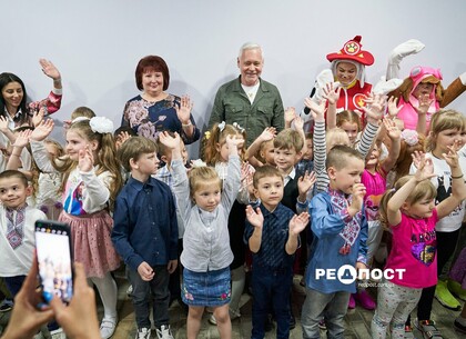 Ігор Терехов привітав школярів Індустріального району з Днем захисту дітей (фото)