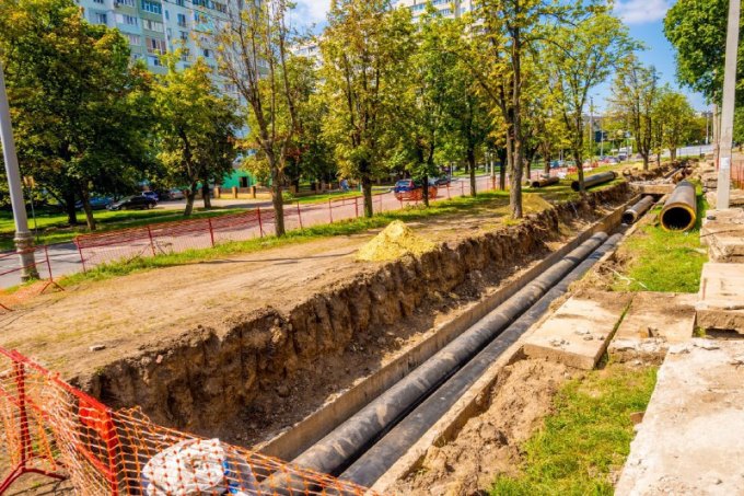 У Харкові виконують заміну понад 2 км магістралі діаметром 630 мм на пр. Петра Григоренка