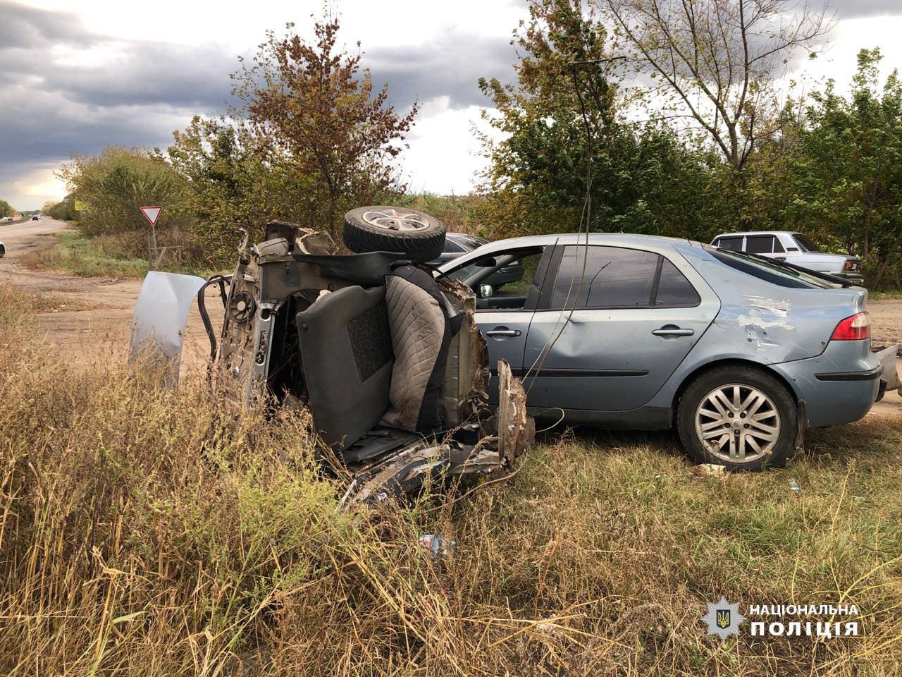 ДТП Харків: Розірвало автівку у аварії Daewoo Lanos, Mazda СХ5, Renault Laguna та ВАЗ -2106