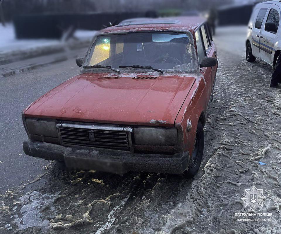 Спіймали чоловіка на вкраденому авто патрульні Харкова