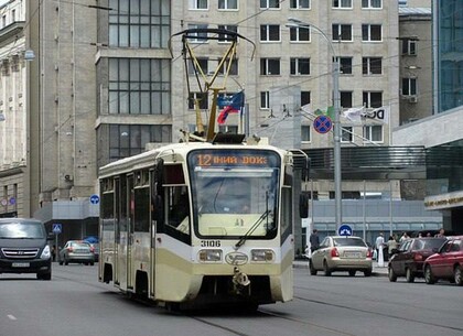 У Харкові готуються до запуску 12 трамваю: звернення до водіїв
