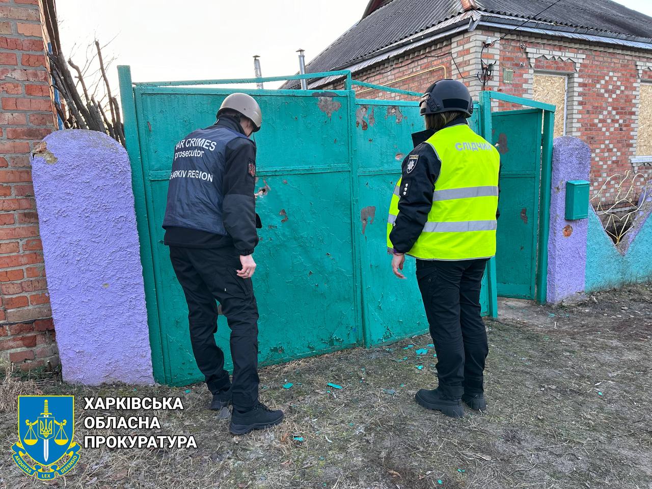 Постраждала старенька жінка через ворожі обстріли Харківщини