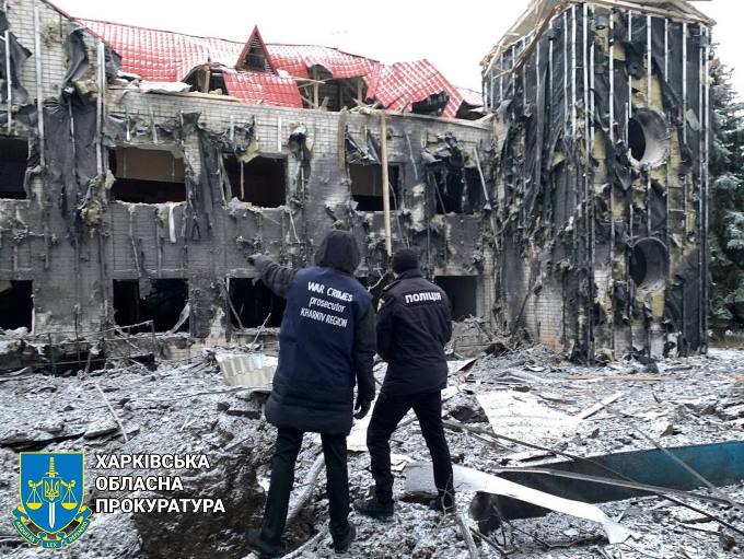 Новини Харкова: прокурори зафіксували наслідки нічного ракетного удару на дитячу інфраструктуру