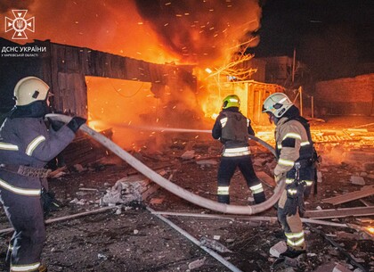Атака «шахедів» на Харків 30 січня: рятувальники ліквідували наслідки (відео, фото)