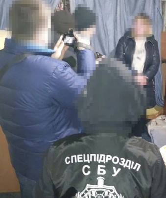 СБУ затримала російську агентку, яка наводила ракетні удари по цивільних будинках Харкова