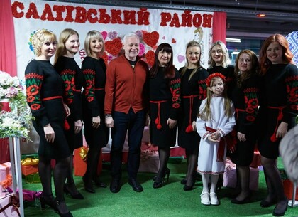 Ігор Терехов привітав жінок Салтівского району зі святом