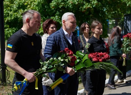 Ігор Терехов вшанував пам'ять загиблого внаслідок обстрілу поліцейського