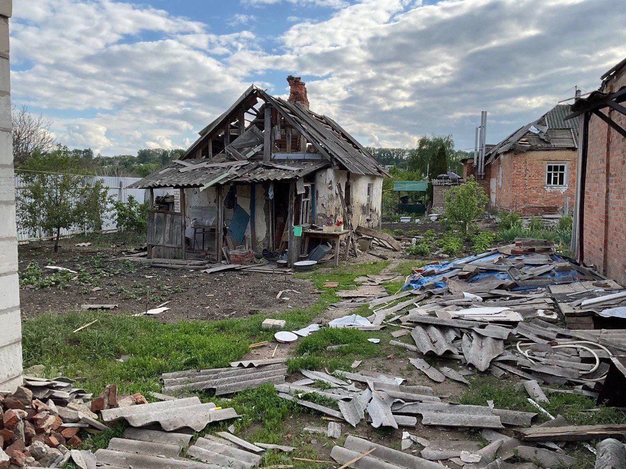 Поранені літні жителі селищ через удари загарбників: Новини Харкова