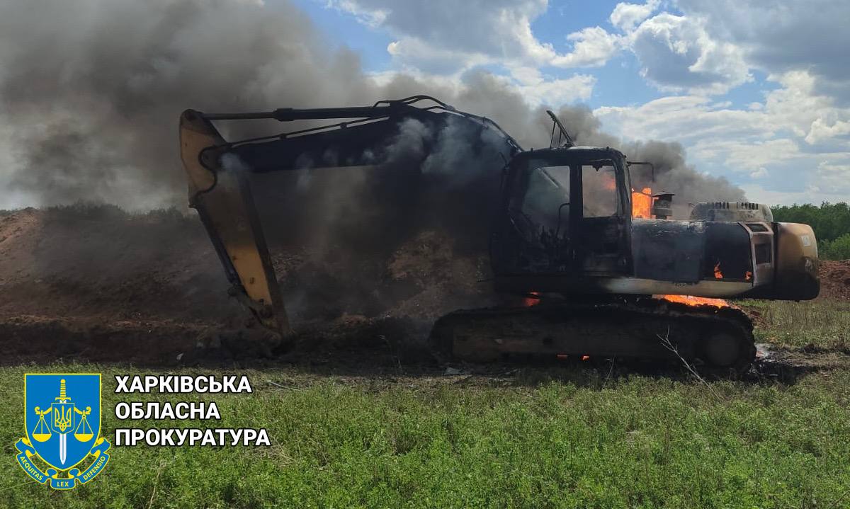 дрон влучив в ескаватор