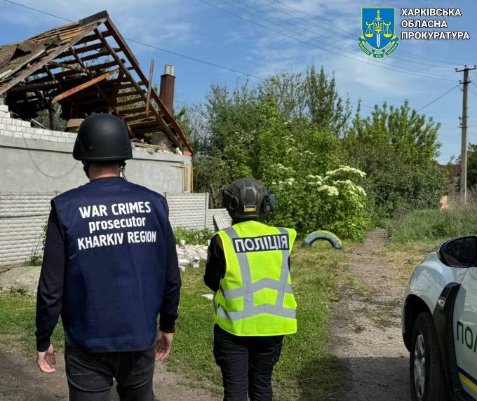 Російська ракета знищила ферму, дрони атакували гуманітарний хаб на Харківщині