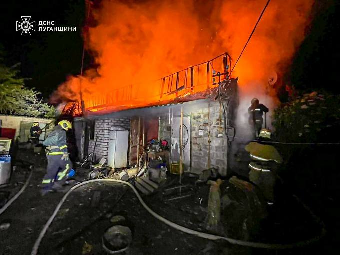 Новини Харкова: у Левківці сталася масштабна пожежа