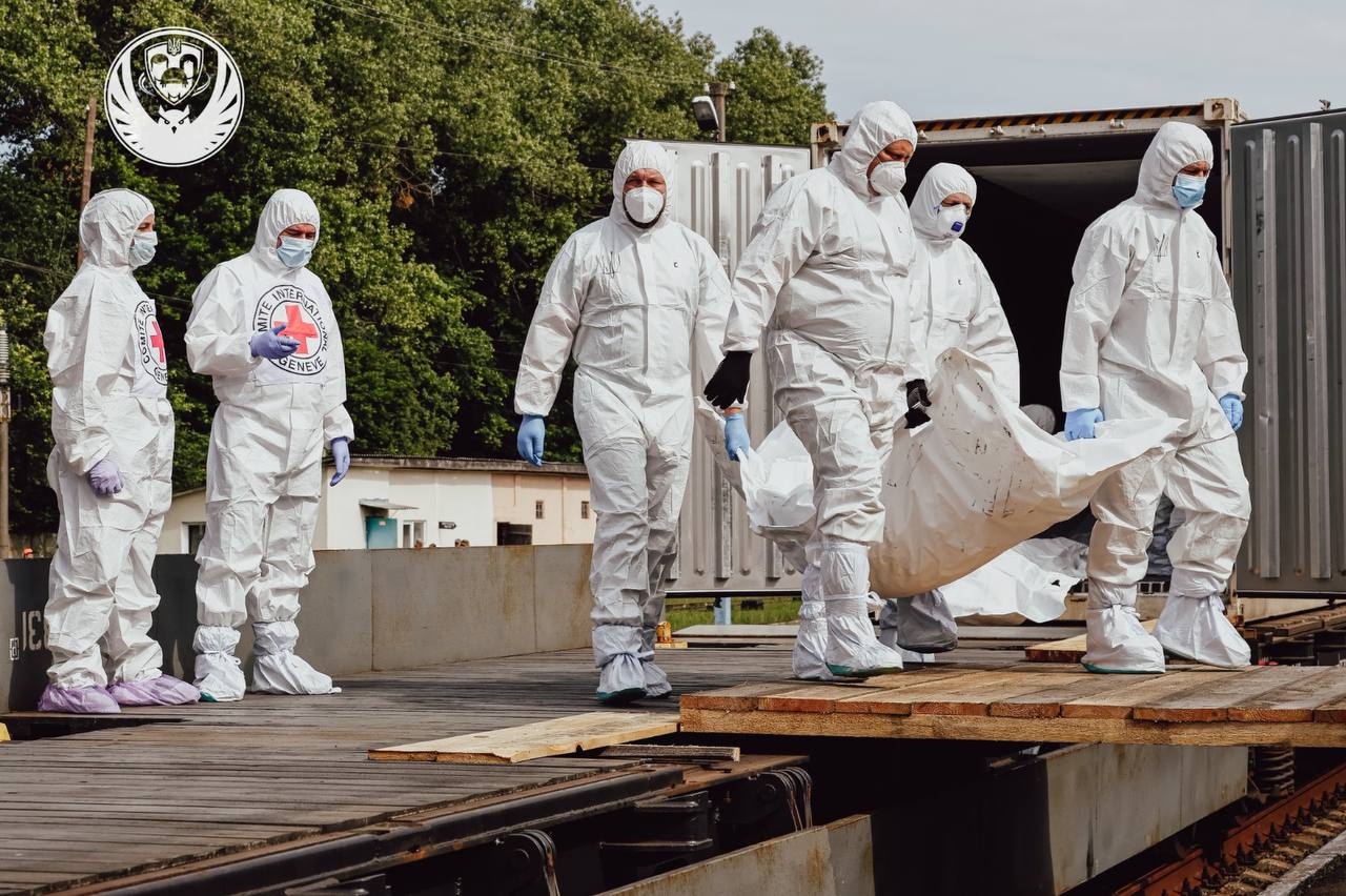 В Україну повернули 1200 тіл загиблих