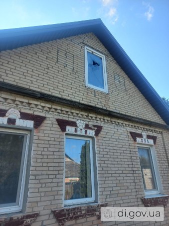 Новини Харкова: росіяни вдарили по Прудянці, пошкоджено будинок