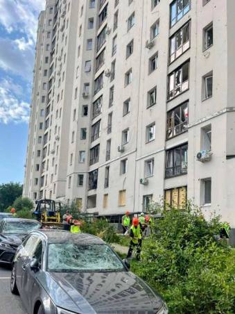 У Харкові через атаку дронів пошкоджено 21 будівлю та понад 300 вікон