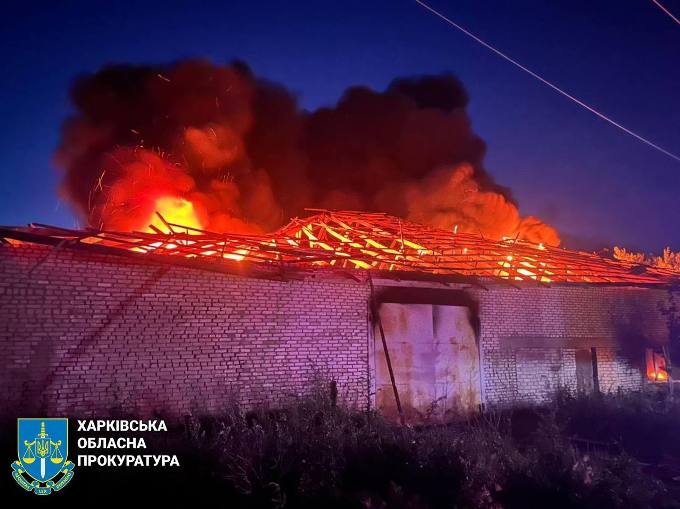 селища Коротич і Високий атакували безпілотники
