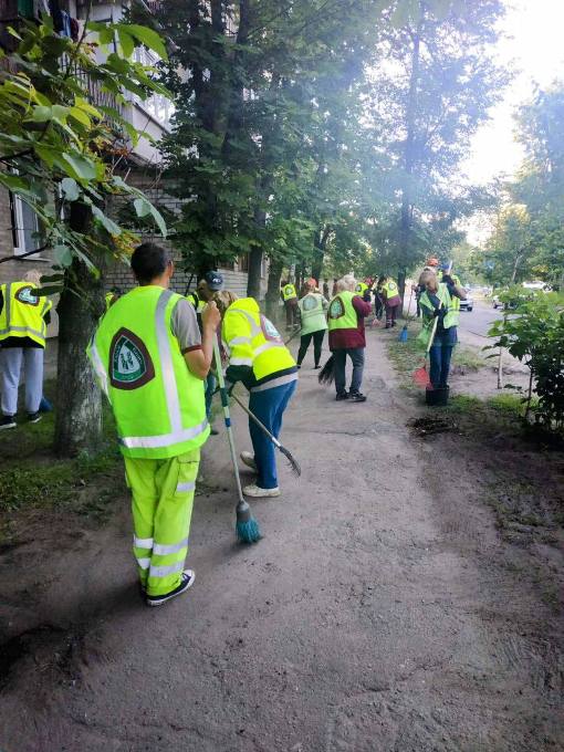 У Харкові пошкоджено 21 будівлю під час нічного обстрілу