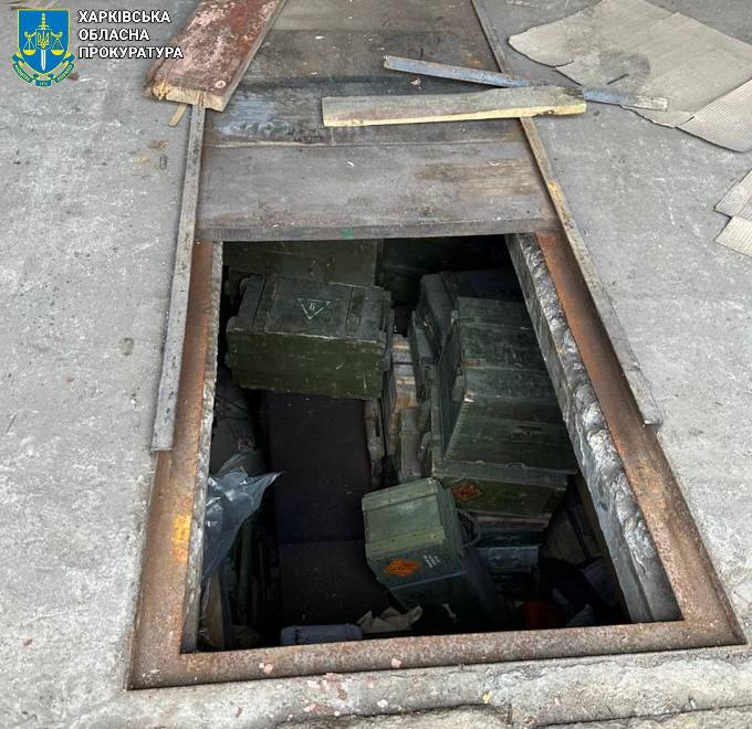 У Харкові знайшли схованку зі зброєю в гаражі