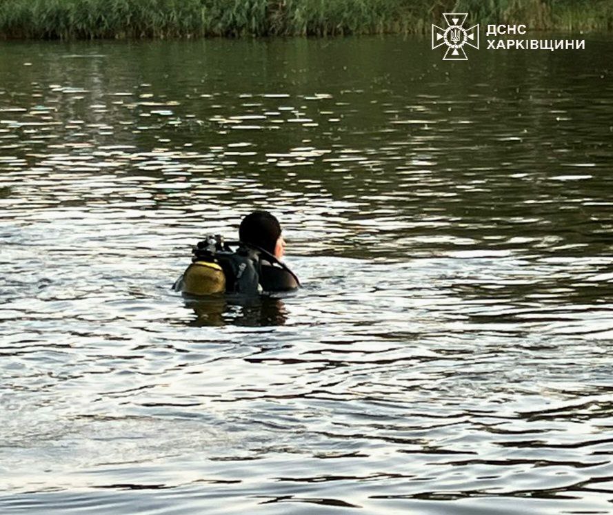 У Харкові з річки вилучили тіло 43-річного чоловіка