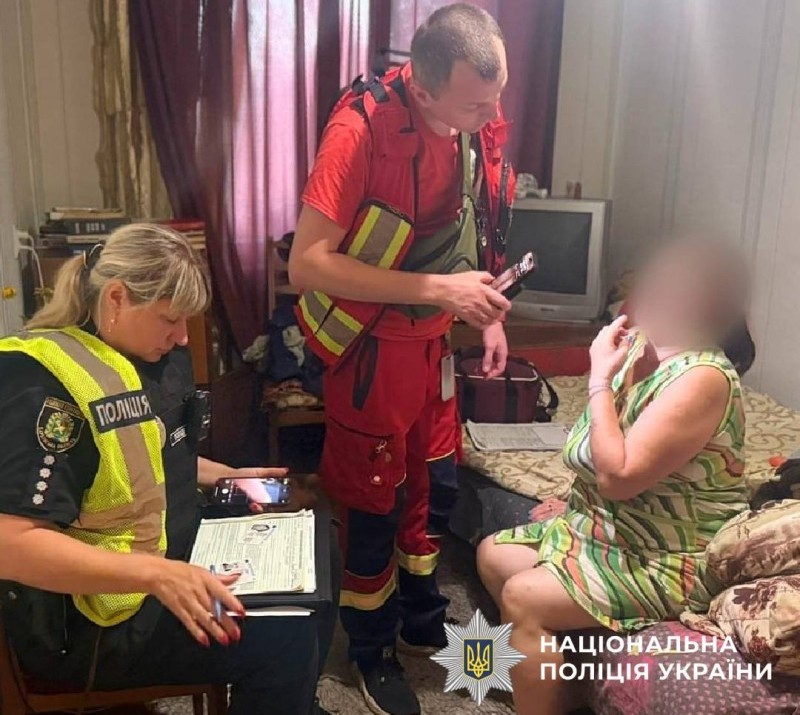 У Харкові п’яний чоловік вдарив свою матір