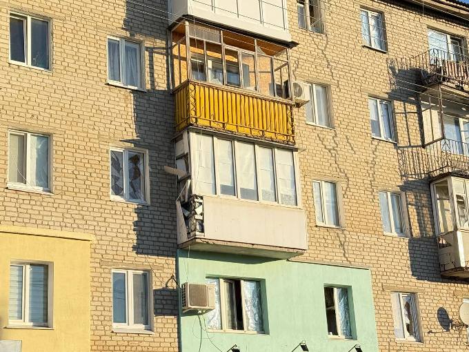 Новини Харкова: у Балаклії після нічного удару дронів пошкоджено десятки будівель