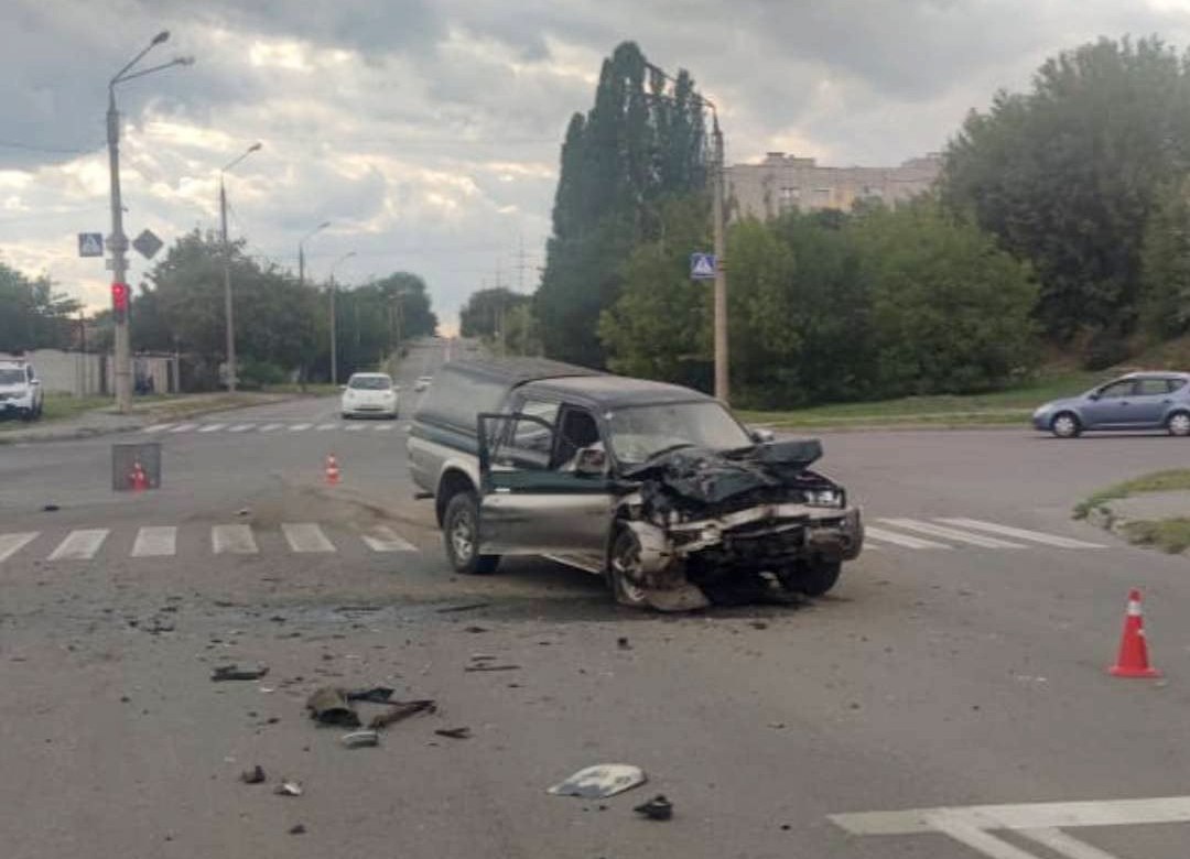 Загинув водій Mitsubishi, який врізався у Сitroen на перехресті: Новини Харкова