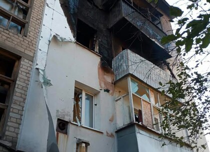 Руйнування та пожежі: кадри наслідків ворожих обстрілів Харківщини