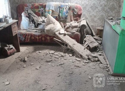На Харківщині обстріли пошкодили житлові будинки у трьох районах, поранено чотирьох людей