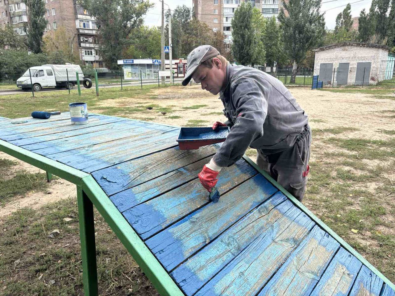 Відновили майданчики для дресування собак на чотирьох вулицях міста комунальники: Новини Харкова