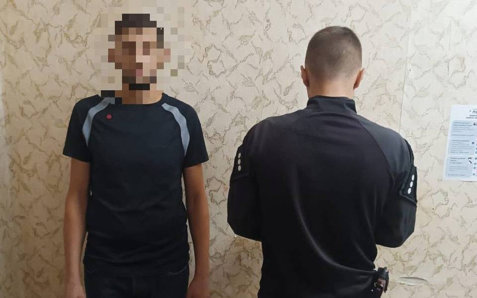 Новини Харкова: у Золочеві вилучили півтора кілограма наркотиків