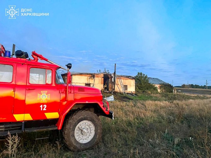 Пожежа на агропідприємстві у Великому Бурлуку після атаки дрона