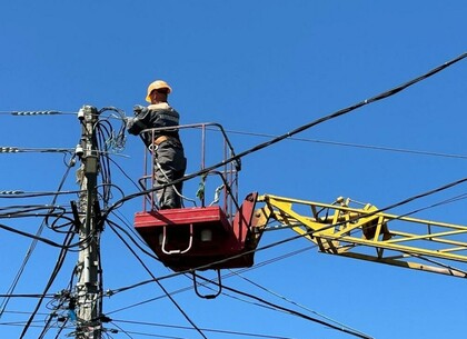 Близько 5 тисяч абонентів у Харкові залишаються без світла після обстрілу
