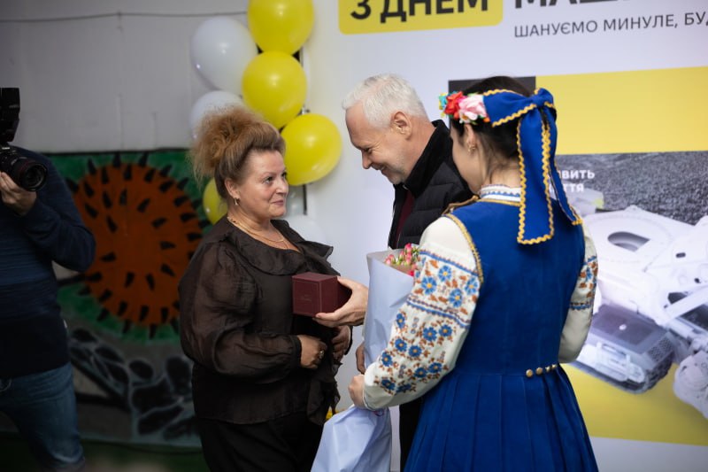 Відзначив кращих працівників підприємств міста з нагоди Дня машинобудівника Ігор Терехов: Новини Харкова
