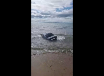 Повінь у Болгарії: у морі знайдено автівку з Харківщини