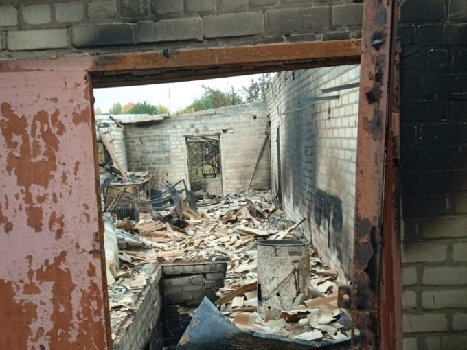 Поліція Харківщини задокументувала наслідки російських атак: загинула жінка, троє поранених