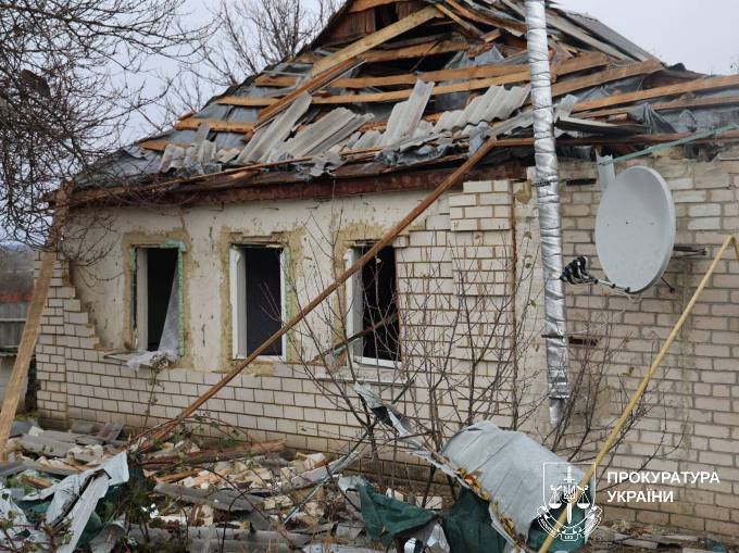 У Харківській області під час авіаудару та атаки FPV-дрона постраждали двоє людей