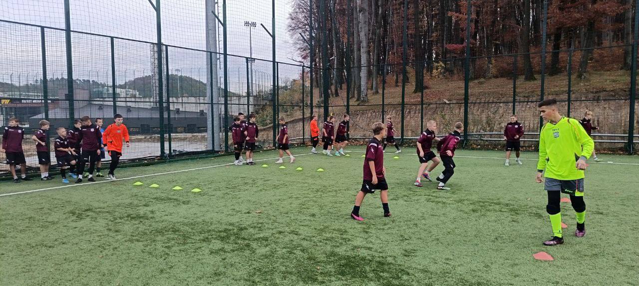 Харківські юні спортсмени проходять тренувальні збори у Львові