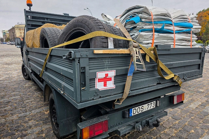Харківській бригаді «Скіф» передали два автомобілі для виконання бойових завдань