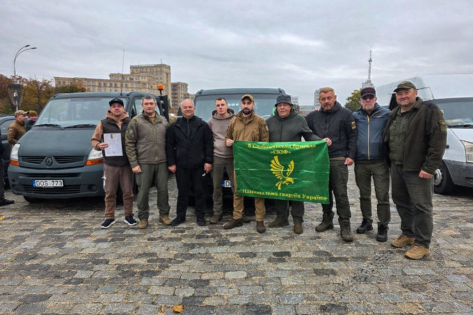 Харківській бригаді «Скіф» передали два автомобілі для виконання бойових завдань