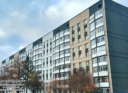 Значну частину робіт вже виконано: у Салтівському районі триває відновлення багатоквартирного житлового будинку
