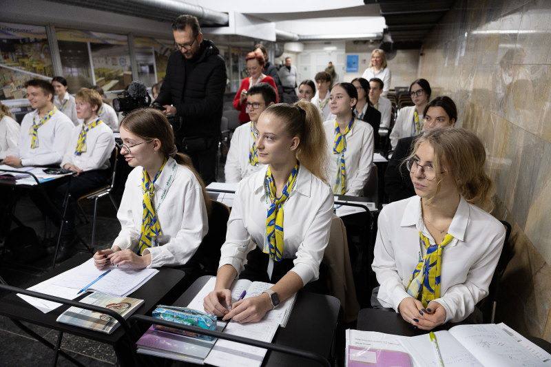 Зустрівся з заступником Голови Верховної Ради України Оленою Кондратюк, яка перебувала в місті з робочим візитом, Ігор Терехов: Новини Харкова
