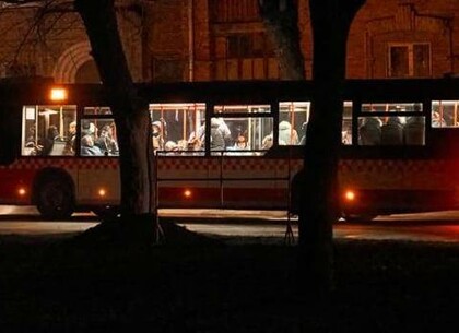 У Салтівському районі Харкова введені тимчасові автобуси та подовжено роботу 222-го  автобусу