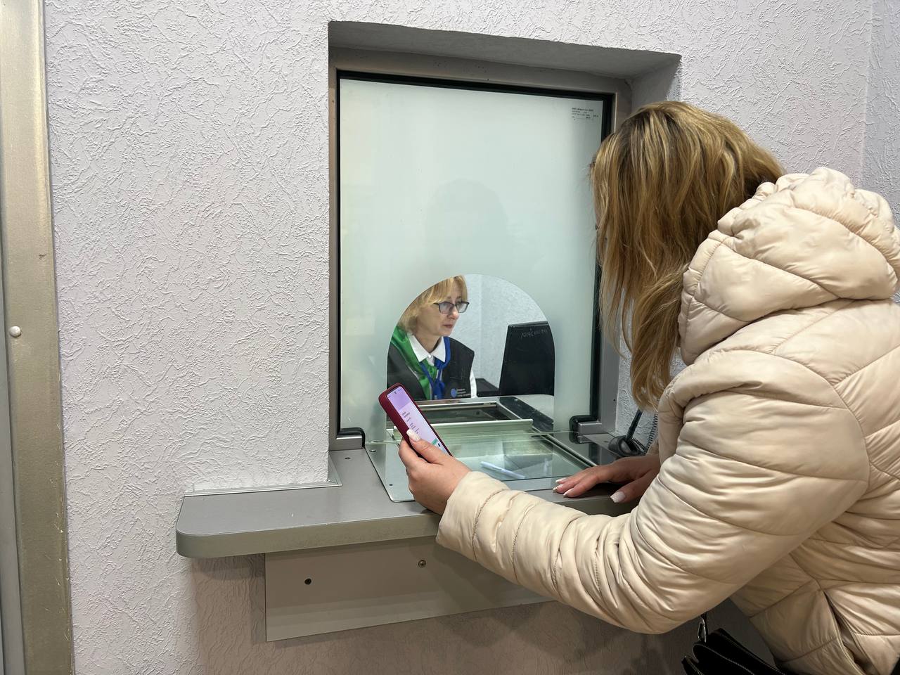 Новини Харкова: в в ЦНАПі на Гімназійній набережній можна отримати ІПН